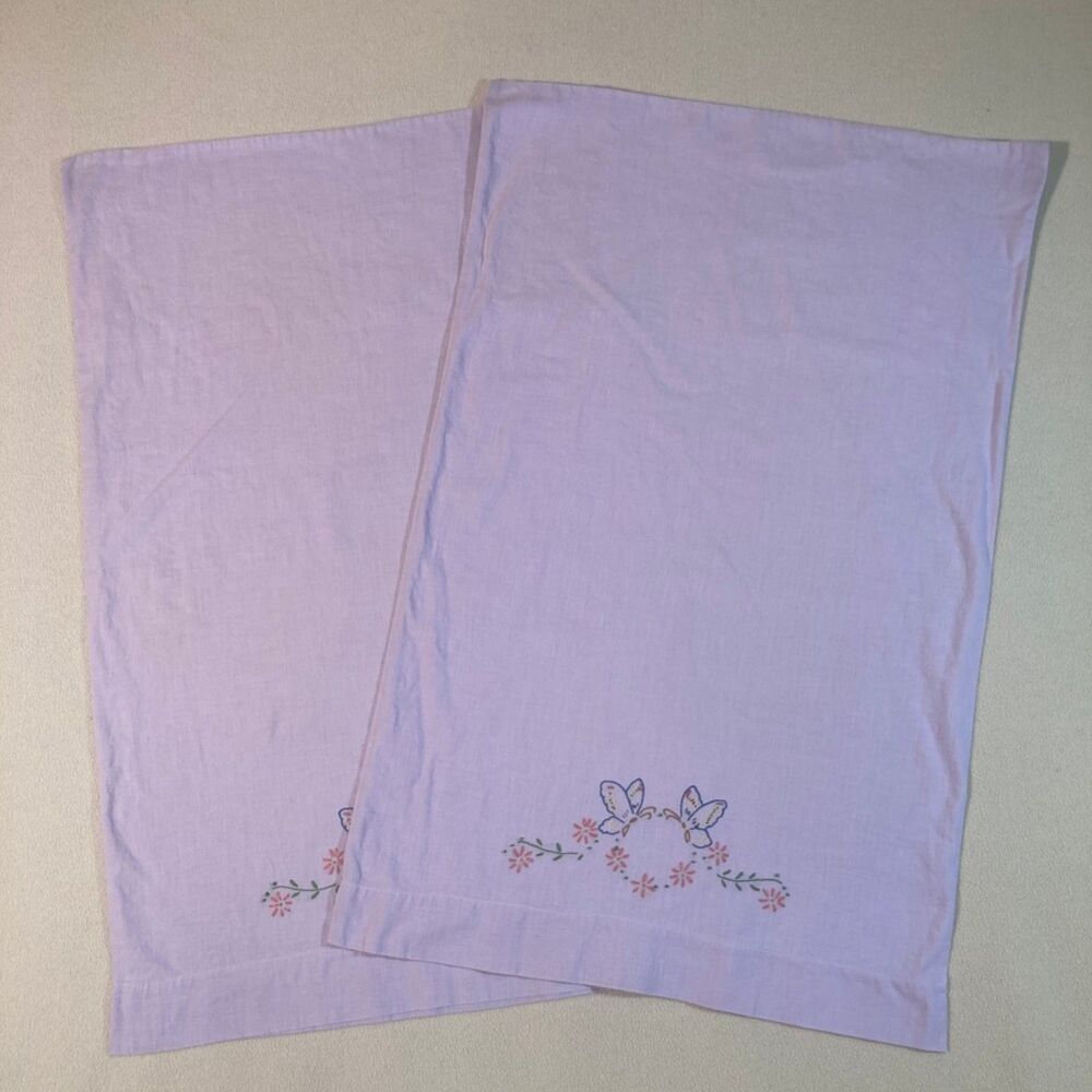 Vintage Embroidered Pillowcases Lavender Dainty‎ Country Butterfly Floral